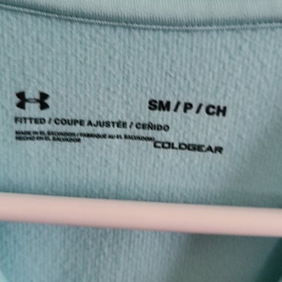 L/S Under Armour shirt - Picture 2 of 2